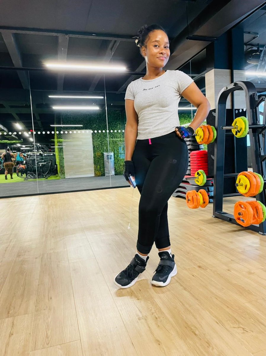 jamclothingsa's tweet photo. On your mark, get set, go... refresh your gym tights 👟
📸@zamo1115 😎 Thank you for tagging us on your jammin' gym wear #jamminstyle 
Gym Tights from R120 l Gym Bras from R65 😍
Shop Ladies Activewear 👉 https://t.co/VHMqHf5cKm
Instore deals here ➡️ https://t.co/OBfPkGrZK3 https://t.co/JKtTXCtdhE
