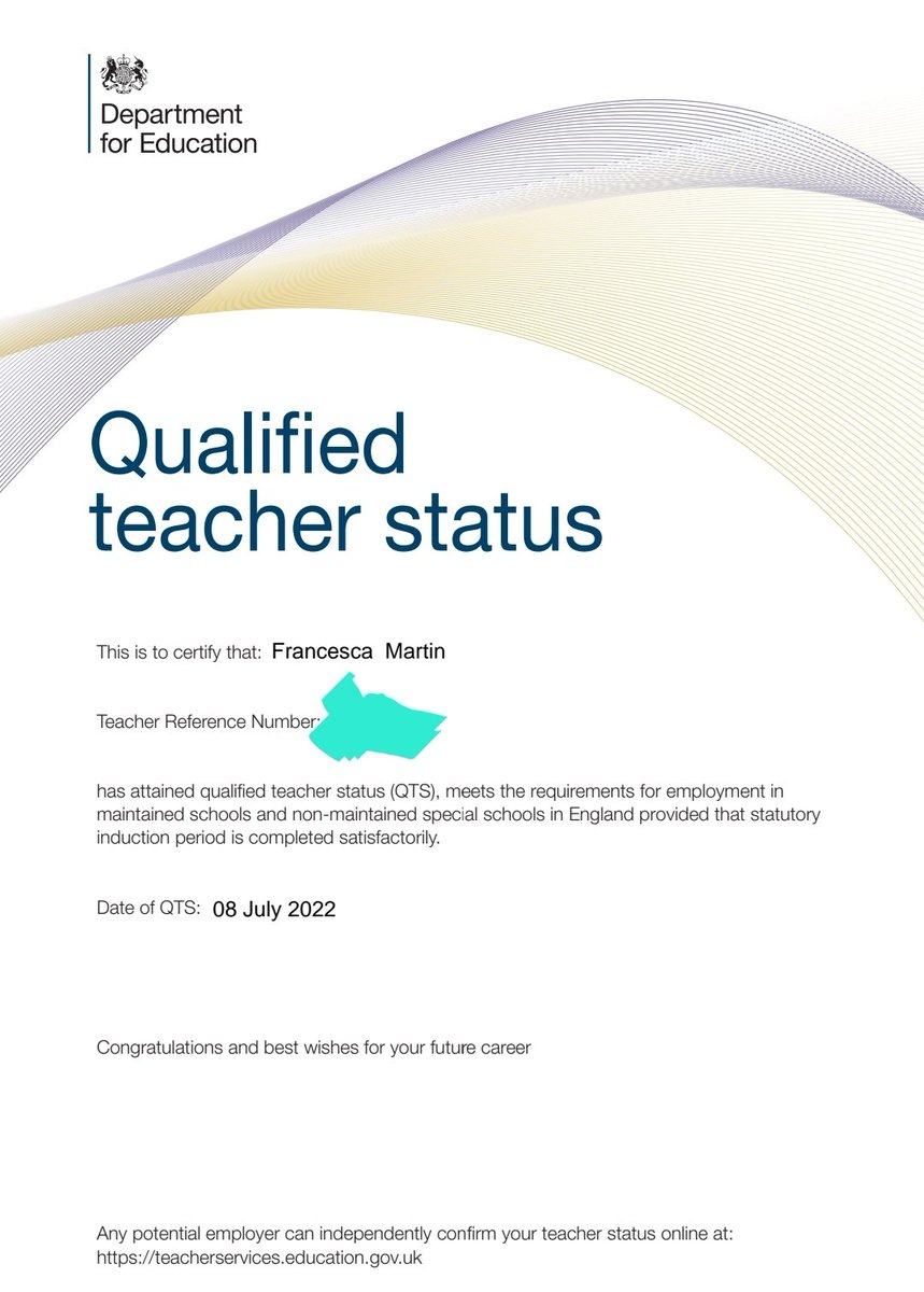 Mrs_M_SEND's tweet photo. I did it! 👩‍🎓 I can not wait to start my dream job in year 5! 👩‍🏫 #qualifiedteacher #graduation https://t.co/sjzpryJcbn