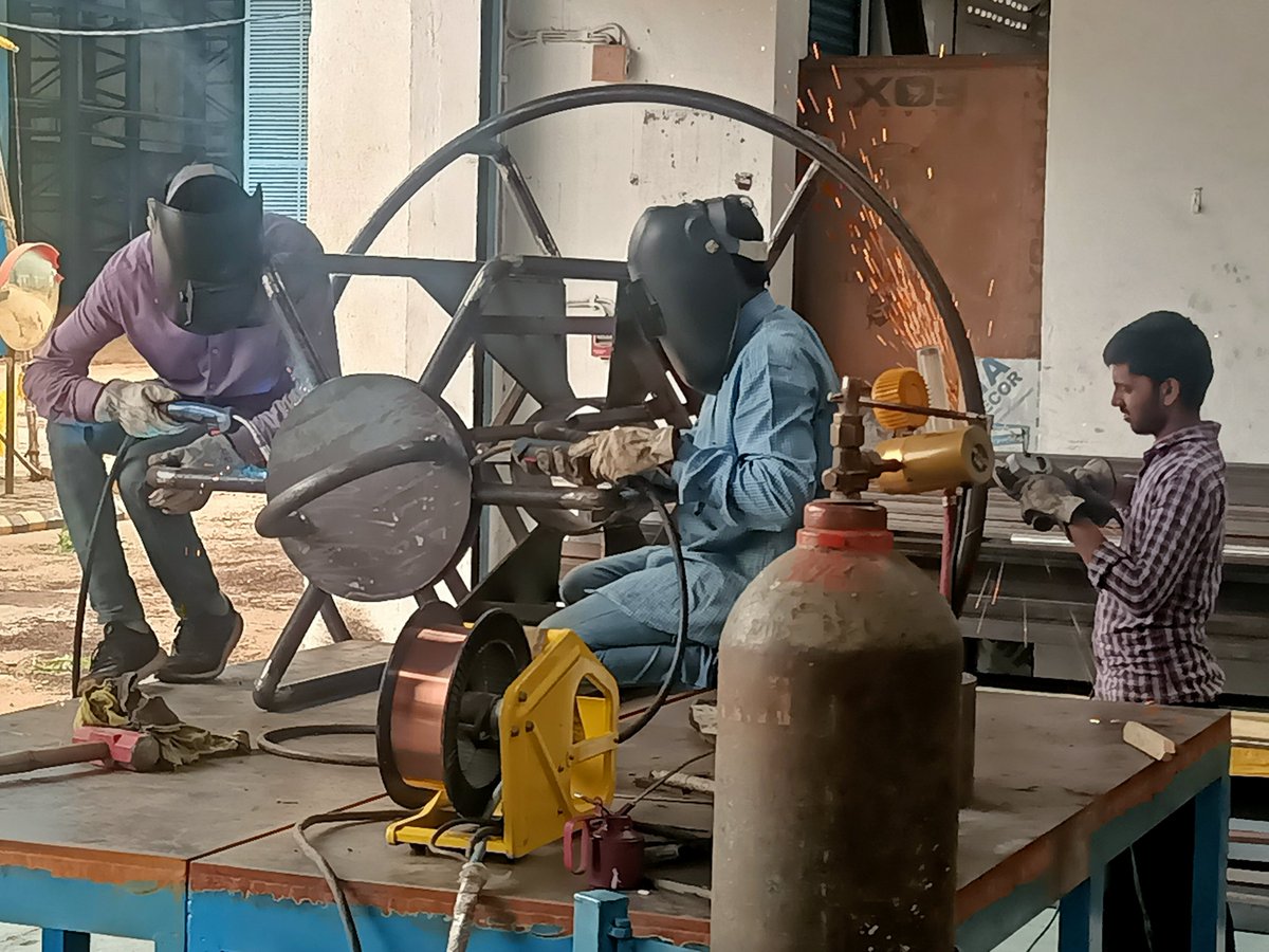 MachineGuarding's tweet photo. #MS heavy fabrication 
customized mild steel fabrication services for tyre industries, automobile industries, automotive component manufacturers in Vadodara
CMM pass dimension accuracy 
#msheavyfabrication #Machine #machinesafetyfence  #infinityengineeringservice #Vadodara https://t.co/Laj35UdSrP