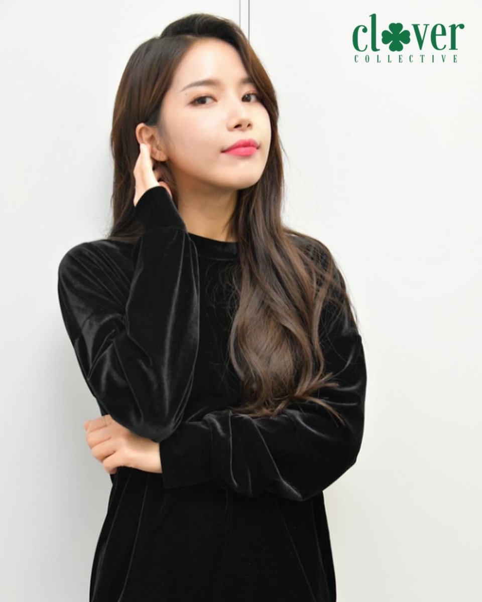 cheekyc0re's tweet photo. ㅤ

            ✧ S N S  ㅡ  UPDATE ✧

                       ﹫Clover Collective
                 ⤷ Meeting ulit later!

                  #TCCMeeting_01 
ㅤ https://t.co/ByldpBIMfm