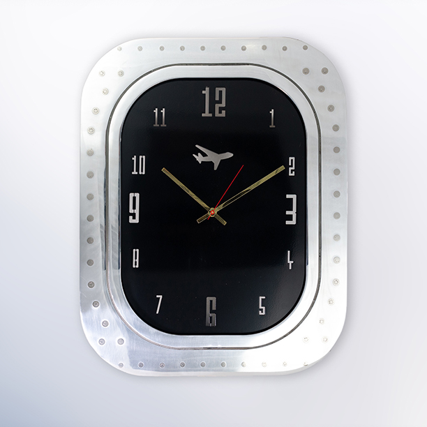 Each one of our Boeing of Airbus Window clocks comes with a brochure that details the aircraft each window originally came from along with a postcard of the airplane. A nice little addition for all the avgeeks out there! 😀✈️  Click the link for more information.
