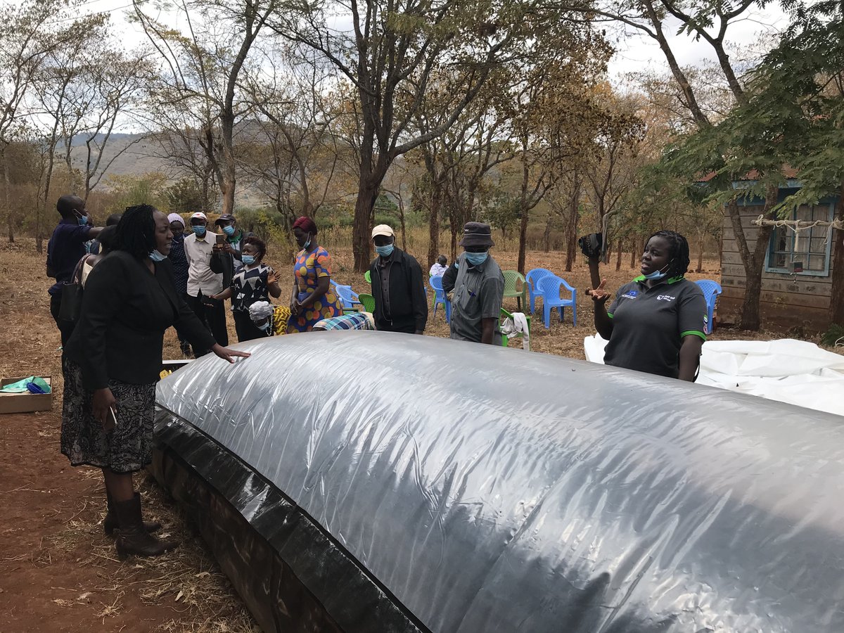 Smart Logistics Ltd has set up 3 mobile aggregation centres which have been equipped with mobile storage cocoons, driers and threshers. 
The centres are run by youth who earn a commission from offering threshing, drying and aggregation services to farmers.

<a href="/EUinKenya/">European Union In Kenya</a> <a href="/SlovakAid/">SlovakAid</a>