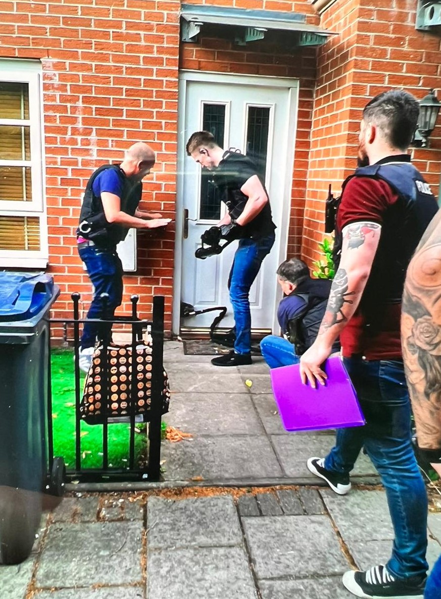 PSOSNorthEast's tweet photo. Police Scotland can confirm that two men, aged 33 and 34, and a 27-year-old woman have been arrested and charged following a joint operation with West Midlands and West Mercia Police https://t.co/HjsMKq5CV7 https://t.co/uVD0HvzvHQ