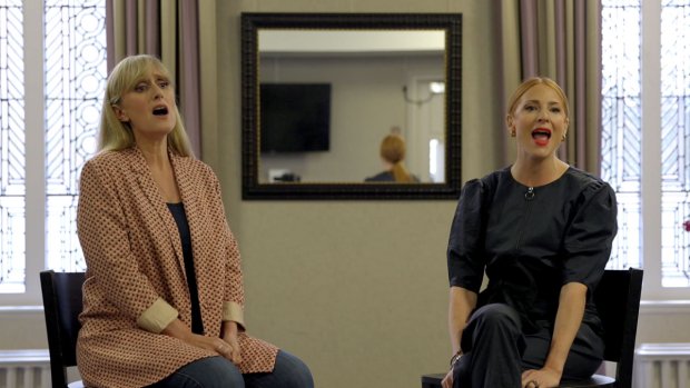 Losing My Mind over Rosalie Craig and Jenna Russell performing Sondheim! Watch here whatsonstage.com/london-theatre…