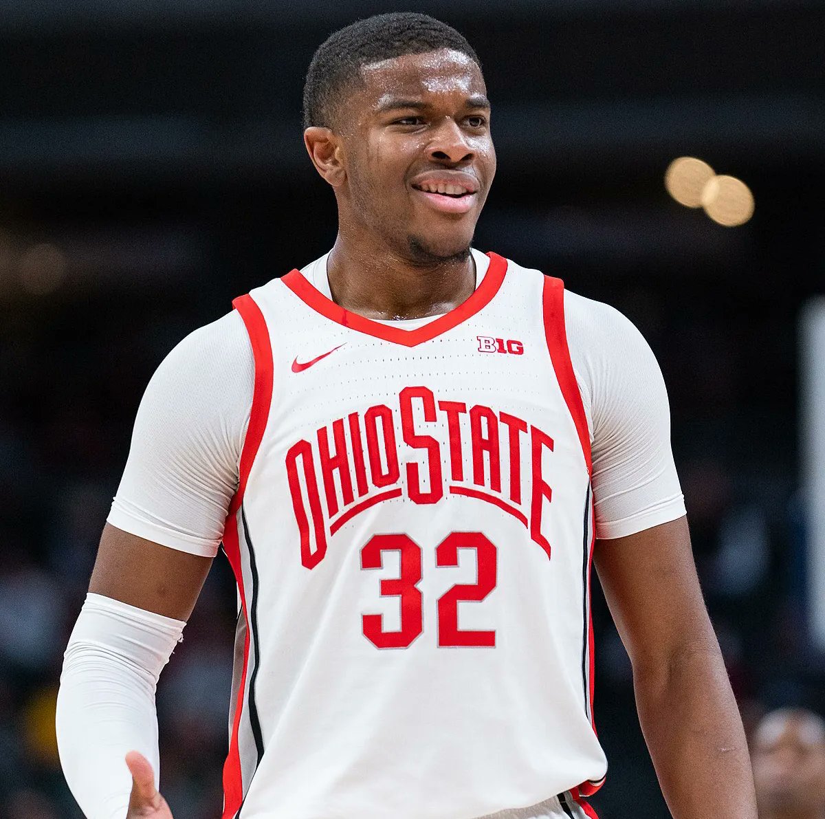 herseynba's tweet photo. SAKATLIK RAPORU: #Pelicans tarafından draft’ın 41. sırasından seçilen ve draft’ın en büyük “steal”lerinden biri olarak gösterilen EJ #Lidell, diz bağlarında meydana gelen KOPMA nedeniyle parkelerden SÜRESİZ UZAK KALACAK! 🚑 https://t.co/CPgUdGd8fL