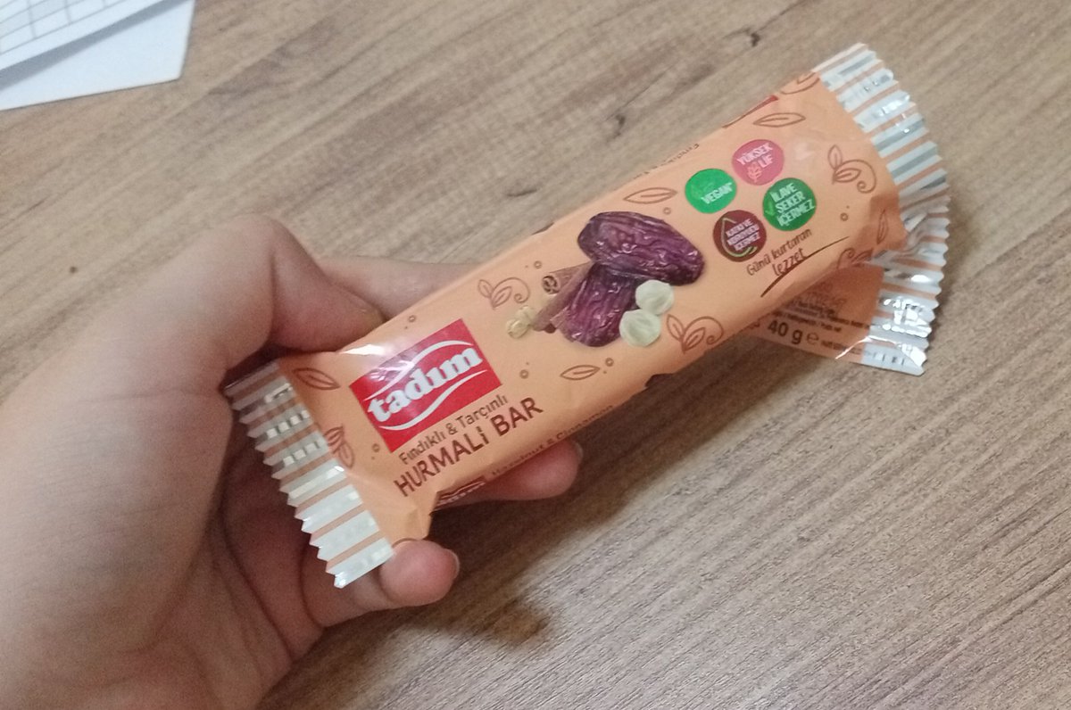 selinsamanogluu's tweet photo. Ya sen dünyadaki en güzel bar mısın ölücem sana😍 sponsoruyum acık ve net @Tadim https://t.co/GgxrMPHLfs