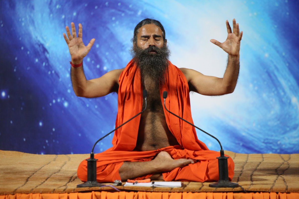 योग तो हमारा बेसिक नेचर और हमारा कैरेक्टर है। योग हमारा मूल स्वभाव है। योग को साइंटिफिक तरीके से, उसको सरलीकरण करके, सहज करके लोगों तक पहुँचाना है। योग हमारे पूर्वजों की देन है तो योग में अहंकार नहीं आना चाहिए, योग यूनिवर्सल है।