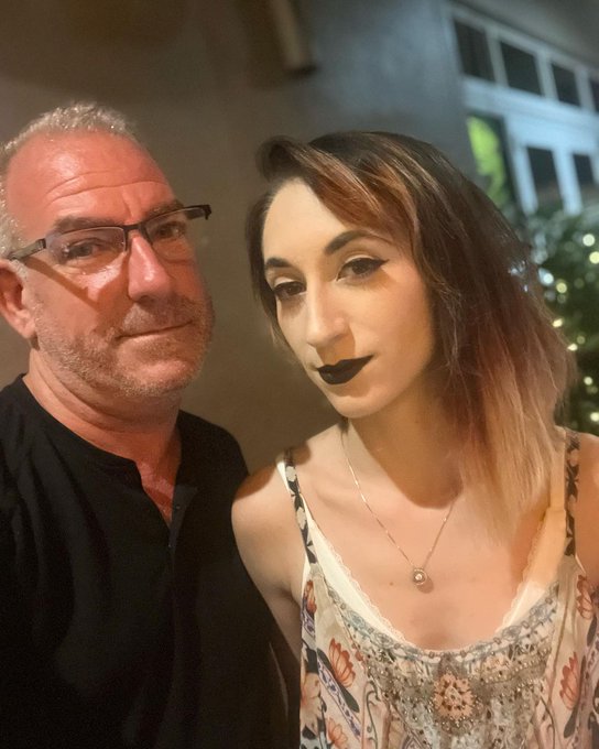 Taco Tuesday at Tulio's Tacos and Tequila Bar with @lettylechery https://t.co/9cVyYSTpcl<a href="/tag/onlyfans"class="tags"><span>#onlyfans</span></a><a href="/tag/honeyhayes"class="tags"><span>#honeyhayes</span></a><a href="/tag/sexypainter"class="tags"><span>#sexypainter</span></a>