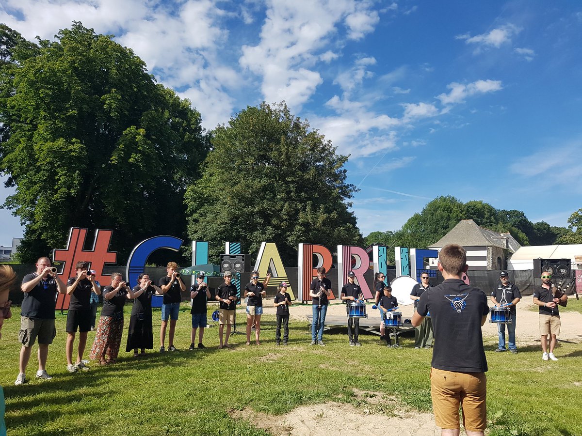 chtournant's tweet photo. #vieillescharrues https://t.co/cUQJmo3yZs