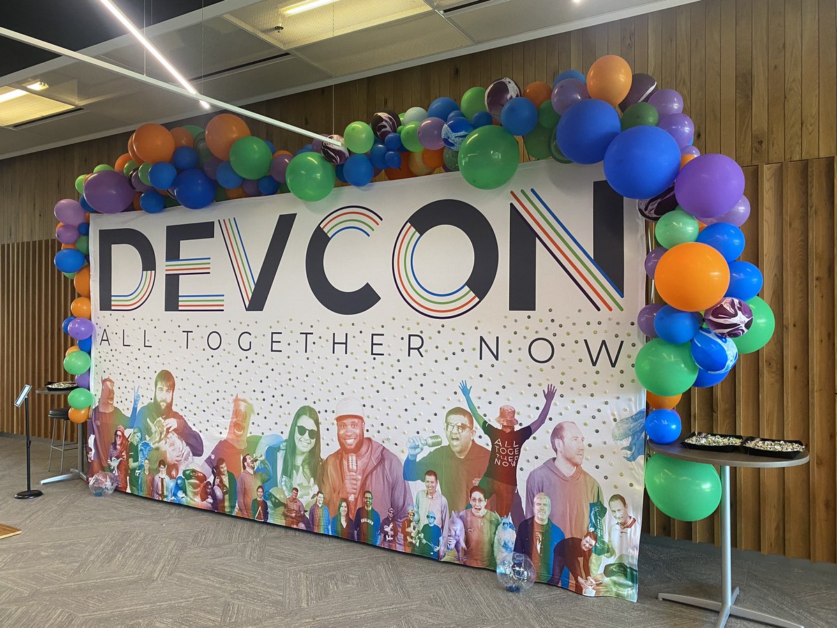aamcginn's tweet photo. Attending this year’s #OracleCernerDevCon “All Together Now” with @CernerEng celebrating our global collaboration where we are #helpinghealthhappen @Cerner https://t.co/4WqNUhil0d