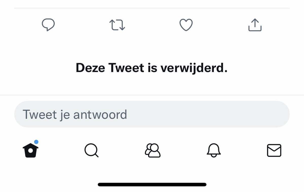 jkavandijk's tweet photo. ⬅️ Schrijft uitgebreide reactie op tweet, checkt spelling twee keer, redigeert spreektaal naar schrijftaal en verstuurt tweet…..

@TwitterSupport als het verwijderd is laat het dan ook niet meer zien, want dan is het niet VERWIJDERD!!!

#RantOff https://t.co/vr1ceL88iZ