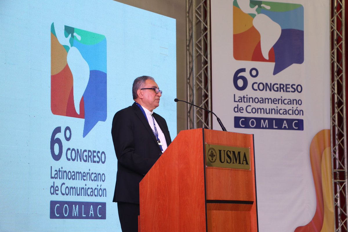 USMApanama's tweet photo. El Gran Canciller de #USMAPanamá, Mons. José Domingo Ulloa, aseguró que el objetivo del congreso es escucharse los unos a los otros, y espera que sea un “espacio para la juventud, gestores del cambio en la comunicación de estos tiempos”.

#COMLAC https://t.co/ec2Mtpf76k