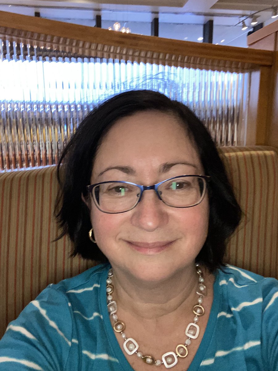 SallyStieglitz's tweet photo. Today the @JewishLibraries conference @weitzmanmuseum โpearlโ necklace is lunching before a matinee of @MusicManBway #bestnecklacelife #stillfancy https://t.co/exZl7hGM0B
