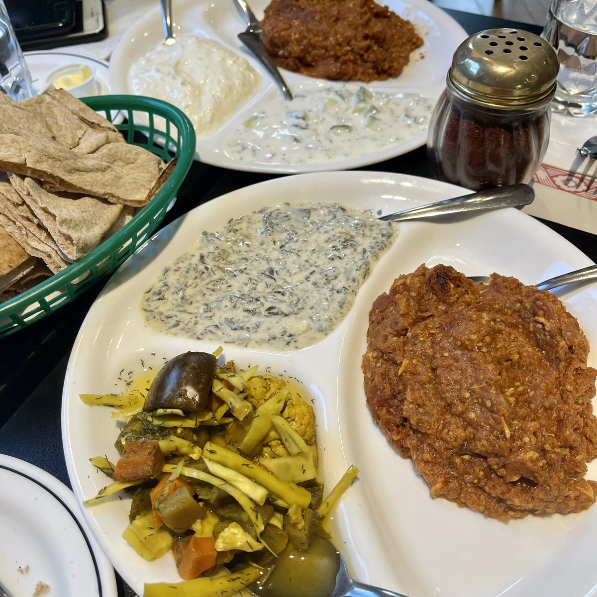 514eats's tweet photo. Kabab party at Kebab Sara last night, which relocated to smaller digs across the street from its original location, still on Atwater. 🇮🇷
.
#montreal #lesudouest #sainthenri #persian #ash #pita #dips #mirzaghasemi #yogurt #pickles  #saffronrice #kabab #persiantea https://t.co/cIfFtjJ7Ye
