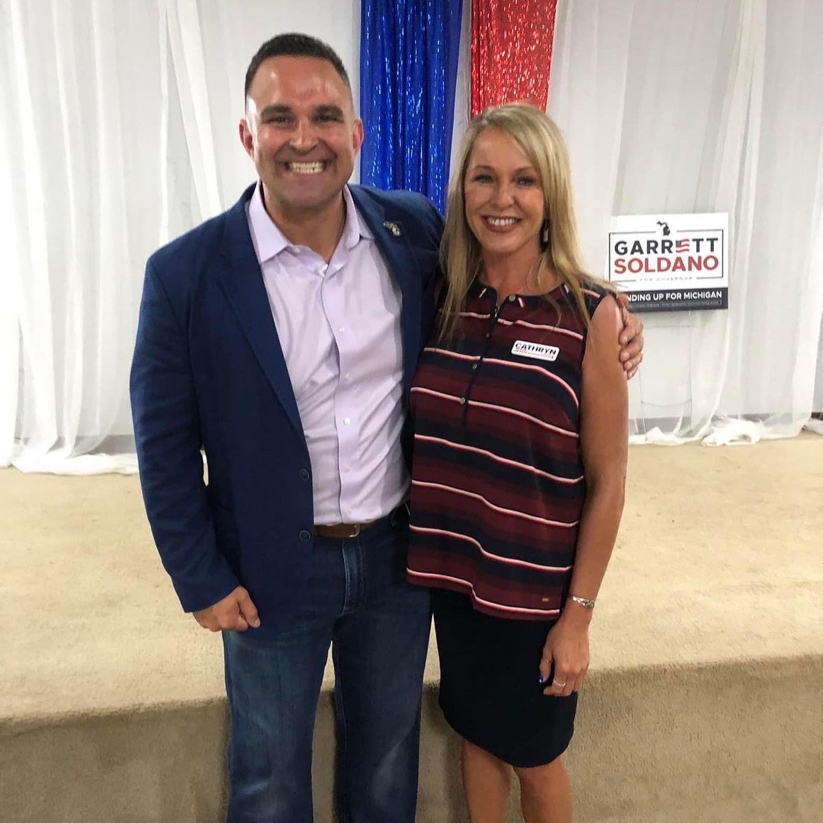 noonecares1981's tweet photo. Lots of energy in this room last night! It was a pleasure sharing the stage with Garrett Soldano and the Dude!
#enoughwiththenonsense
#itstimeforcommonsense
#votecathryn https://t.co/9JB9lZSOo3