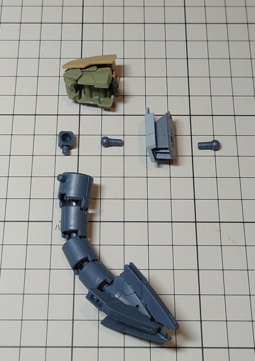 sfrs3135's tweet photo. 水中機のバランス調整。肩幅と股関節延長。
幼稚な感じからおっさんぽくなったw神ジョイントありがたや🙏✨ https://t.co/tgNyxWHRN4