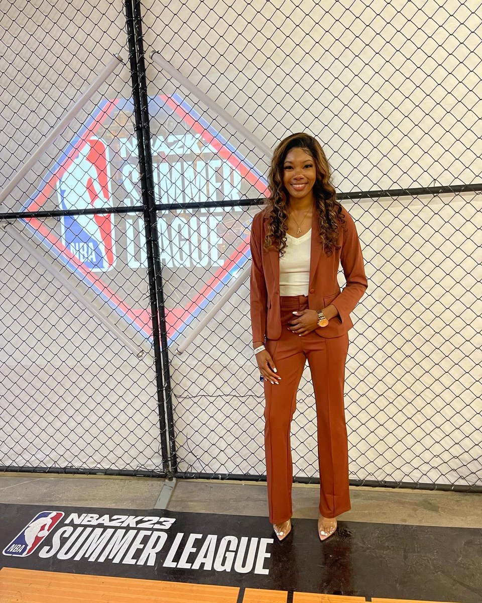 alexispiercetv's tweet photo. Vegas owes me nothing! The inaugural NBA HBCU Showcase was a complete success! Thank you @nba for honoring HBCU student-athletes and allowing a platform to showcase their talents! This is the first of many HBCU x NBA showcases and I’m blessed to have been apart of it! https://t.co/ztzQjHGmup