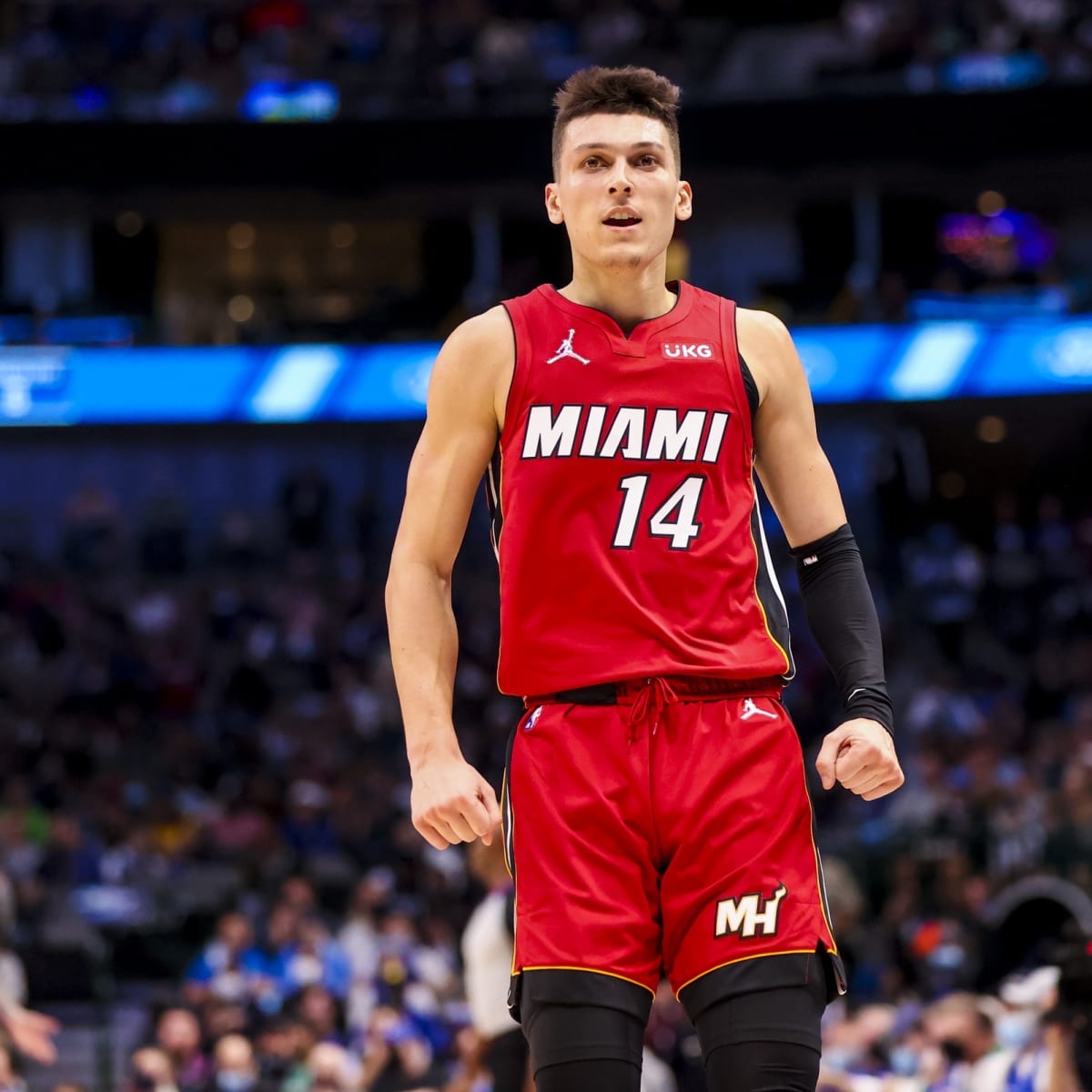 HeatNationCom's tweet photo. Tyler Herro will take ANOTHER leap next season 🔥 https://t.co/8R0eU74MyA