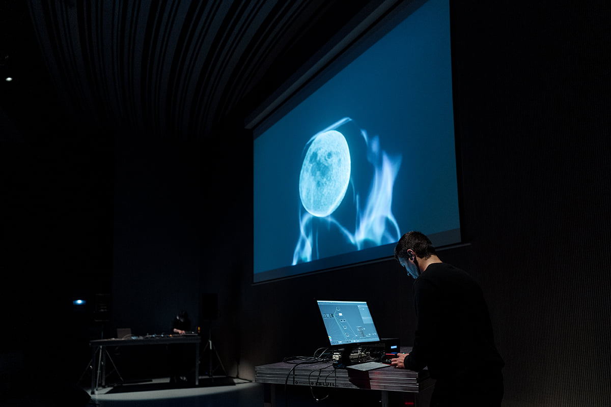 etopia_'s tweet photo. En los meses de marzo, abril y mayo pudimos disfrutar de las presentaciones de @BorisDivider, #Bromo y #Kyoka & #Arquea en #Entropia.
En septiembre volvemos con más conciertos de música visual. Consulta la programación aquí: https://t.co/reFtB9NNof
#conciertos https://t.co/FL4mRh01ON