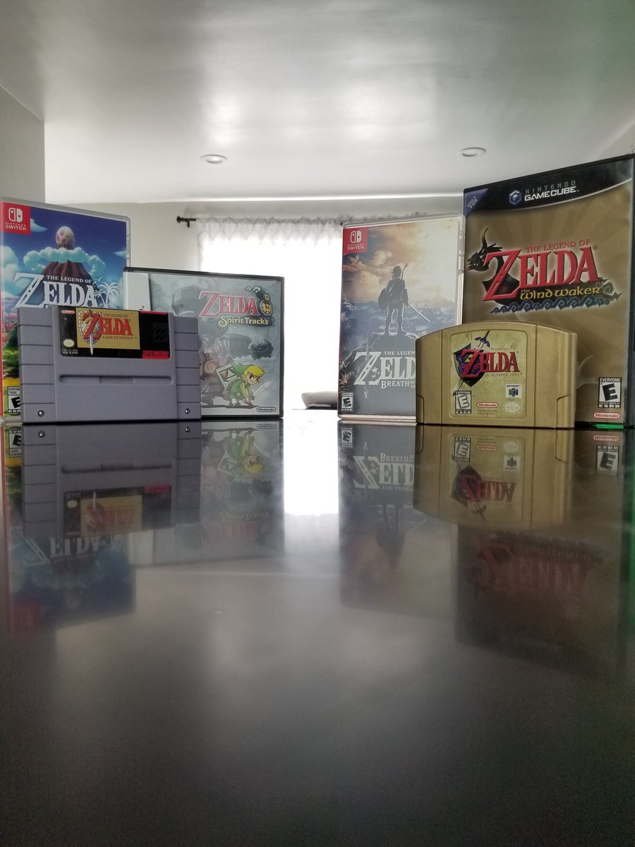 radkatz55's tweet photo. 2D VS 3D which Zelda games are better??

#Zelda #zeldagames #RetroGaming https://t.co/QCQ1wtXdhf