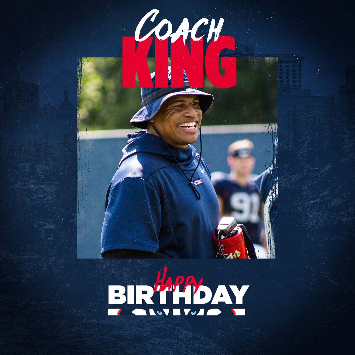 UConnFootball's tweet photo. Happy Birthday @Coach_MKing ‼️

#HuskyRevolution https://t.co/CCW5A1MR2e