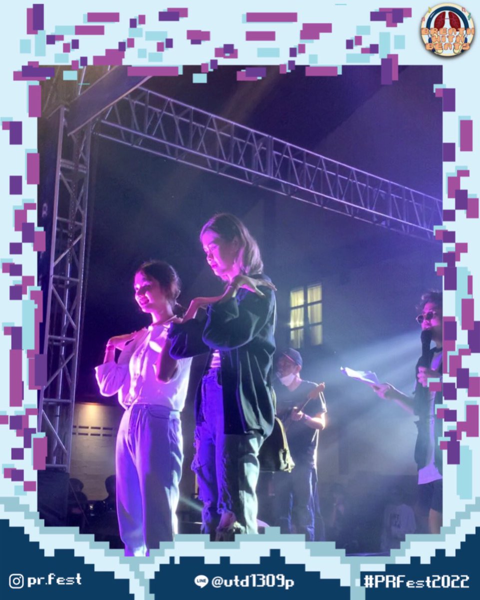 PRFESTUNISBA's tweet photo. (26/06) Bermain games kedua yang bernama kepala pundak bersama penonton Public Relations Festival.

__
Public Relations Festival 
#PRFEST2022
#BREATHWITHBEATS https://t.co/tiXswQu8CR