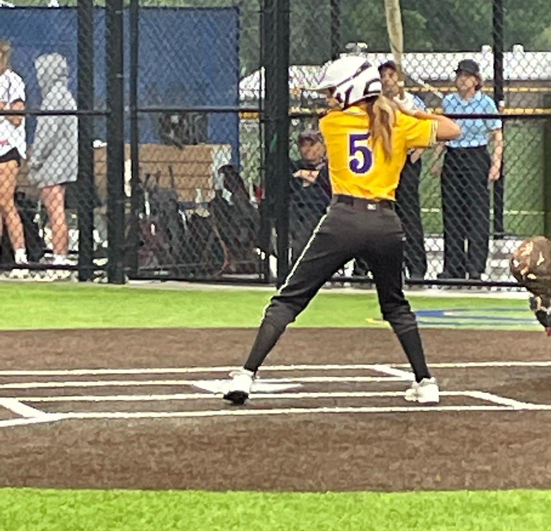 Congrats to Ally Ray Schumacher AGR and to Skylar Zapata for AGR honerable mention!! 🎉🎊🎈🥎🥎