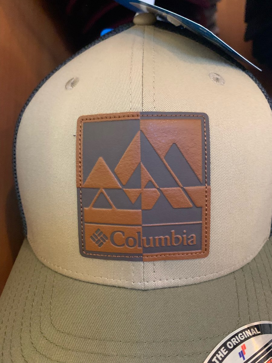 JWPicker's tweet photo. Love this @Columbia1938 hat I saw in retail! Simple de-bossed leather patch but love the flip of where it is de-bossed.  Clever! 🥰 #PATCH3S https://t.co/tOR7JT5OF5