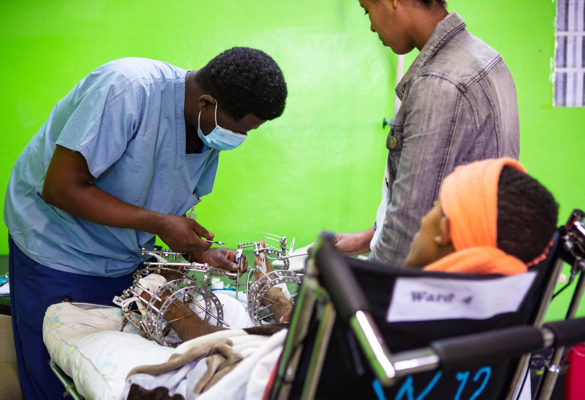 CUREIntl's tweet photo. 3/3 As Habetamu continues to recover from last week's surgery, Technician Bedilu comes by his bedside every morning to do his frame adjustments. Send Habetamu a message of hope and healing:
https://t.co/1QTVhT7lRB
#CUREEthiopia #clubfoot #OperationRun https://t.co/ngroCFTDuX