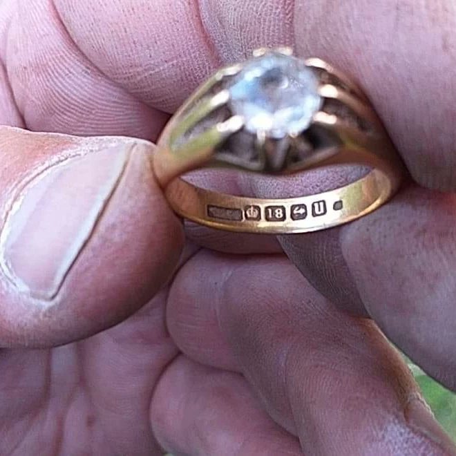 HMdetecting's tweet image. The legend hits GOLD!!!!