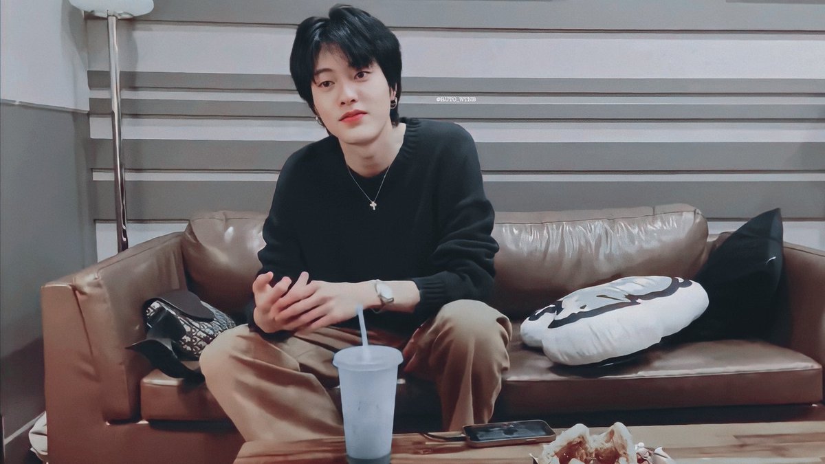 ruto_wtnb's tweet photo. boyfriend material 

#하루토 #HARUTO https://t.co/5MOH7jyN0d