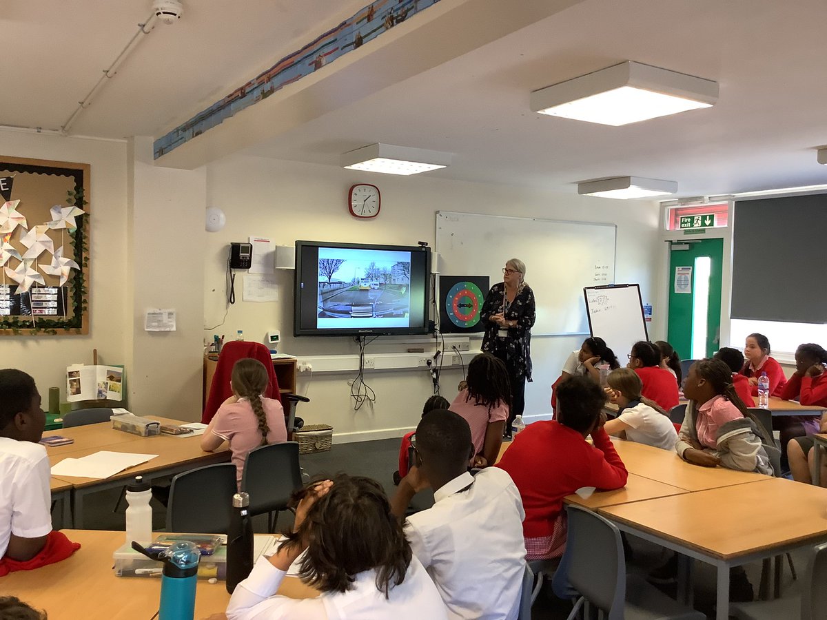 Sacred Heart Y6 tweet media