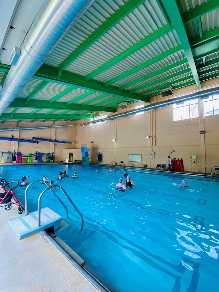 It's a beautiful day to take a dip in your local pool! Stop by from 11-2 PM &amp; 3-6 PM.

🌊 Broad Ripple
🌊 Ellenberger
🌊 Frederick Douglass
🌊 Garfield
🌊 Northwestway
🌊 Perry
🌊 Riverside
🌊 Thatcher
🌊 Willard

Learn more: bit.ly/3Gq4E4m

📍 Thatcher Park Pool