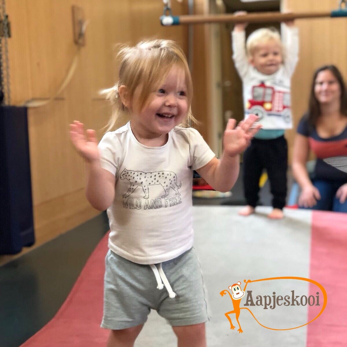 Zaterdag 16 juli kun je meedoen met een losse #zomerles in #hoograven. Het thema is #dokterbibber, help mee de knuffels te redden, klim in de ambulance en doe samen de dokter-bibber-stopdans! Wie zien we in de les? #utrecht #tolsteeg #rotsoord #dreumes #peuter #proefles