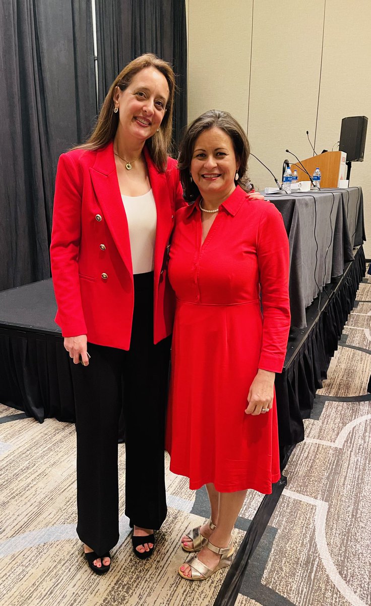 Thank you <a href="/WeAreUnidosUS/">UnidosUS</a> <a href="/WellsFargo/">Wells Fargo</a> for inviting me to seat on discussion panel with <a href="/CidWilson/">Cid Wilson</a> <a href="/HACRORG/">HACR</a> &amp; <a href="/EstherLCDA/">Esther Aguilera</a> at #UnidosUS22 to discuss #Diverse representation in #CorporateBoards in🇺🇸. 40%US pop. is diverse but is only 12% in board seats. Latina women occupy only .8%!