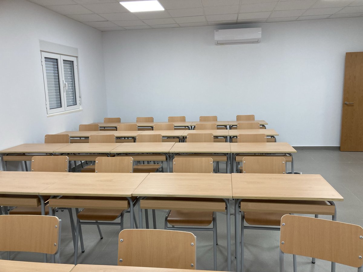 AdraoGDR's tweet photo. Entre las #ayudasleader apoyadas por @AdraoGDR, también está la del @Aytodepuebla  para la Adaptación de parte de un edificio municipal hasta habilitarla como centro de formación. La ayuda recibida ha sido de  65.714,01 €. #somosrurales https://t.co/obS25DgkPj