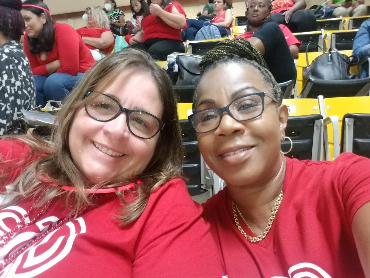 Team Dolphins in the house  <a href="/SynergyMDCPS/">Synergy MDCPS</a> <a href="/DavidLawrenceK8/">David Lawrence K8</a> <a href="/MDCPS/">Miami-Dade Schools</a> <a href="/MDCPSNorth/">M-DCPS North Region</a> <a href="/SuptDotres/">Jose L. Dotres, Ed.D.</a> #Synergy2022