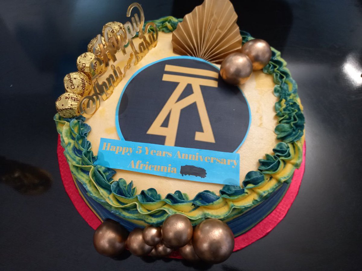#AFRICUNIATurns5 cake loading......

BUY #AFCASH 👇
tokensale.africuniabank.com

#AFRICUNIA #africuniabank #AFCASH #Buyafcash
Gnabry