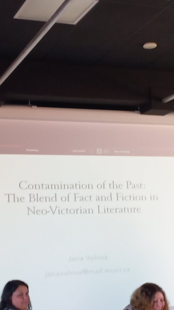AcademicMeeple's tweet photo. Next is @Valova_J  paper  on Contamination of the past: the blend of fact and fiction in neo Victorian fiction 10/ https://t.co/wtHHPHvTjG