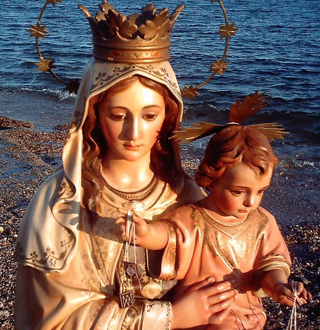 Santa_Palabra's tweet photo. Santísima Virgen del Carmen, en las tentaciones, defiéndeme. En las horas difíciles, consuélame. https://t.co/s292QS09ay
