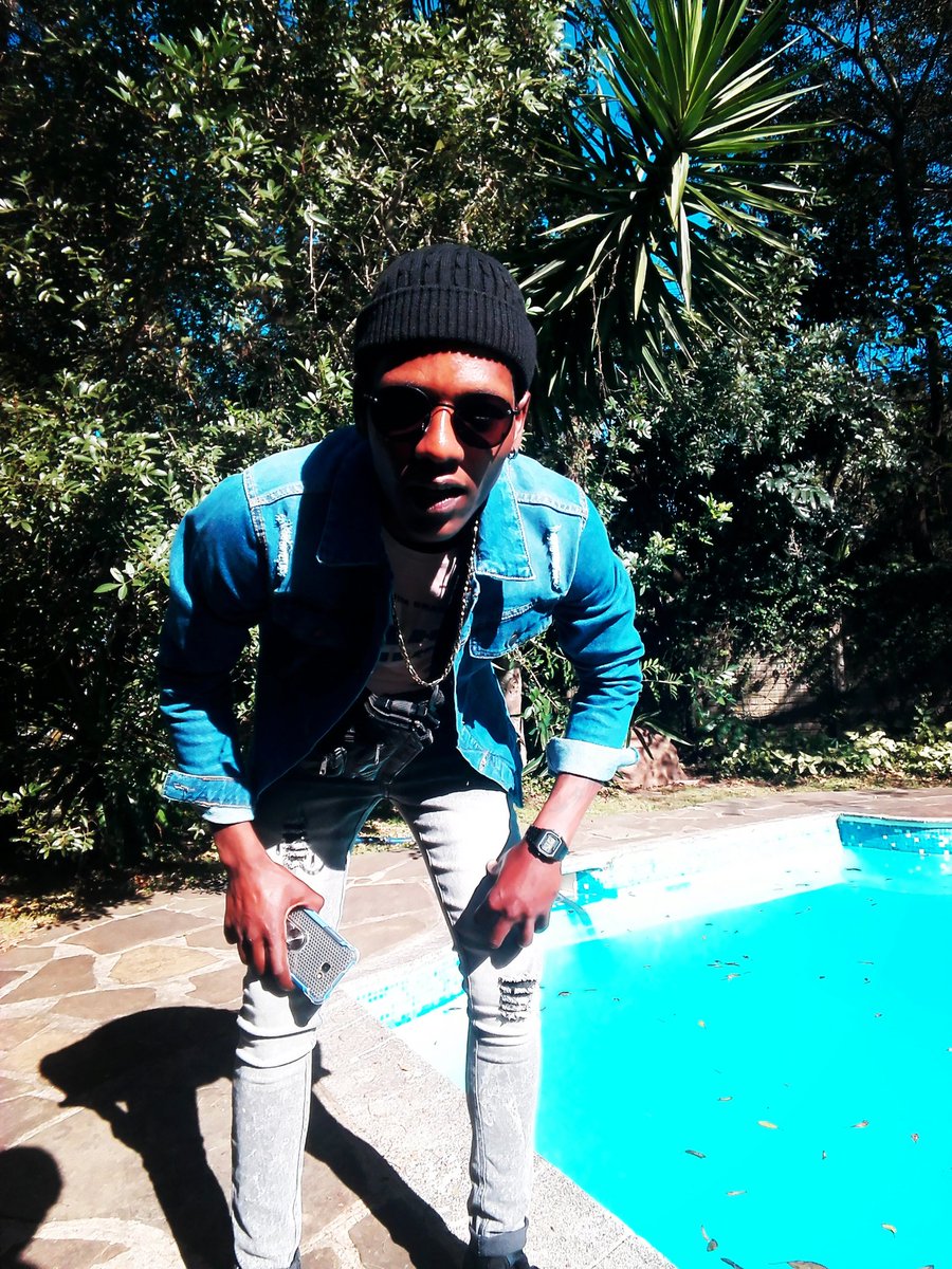 Zama_sa02's tweet photo. ANDREW_RSA💗 https://t.co/eWBQMvKtr4