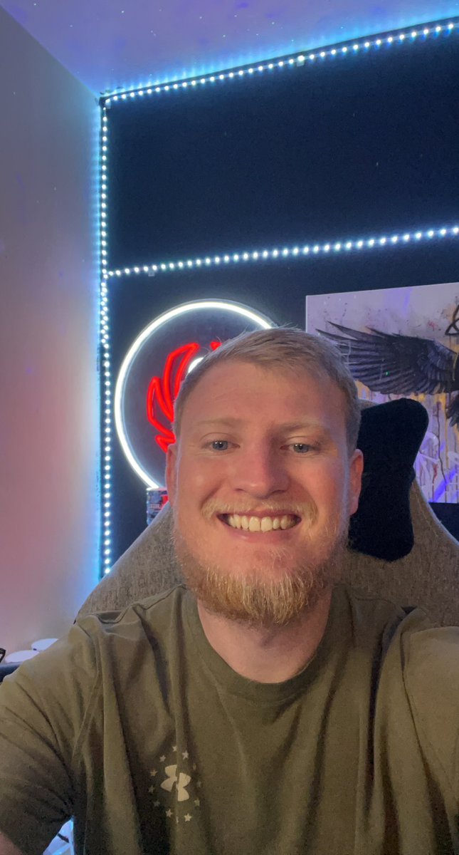 Last normal stream until next week! Flying out to @twitchcon tomorrow!! Come hang out ❤️

Twitch.tv/crowegamingg

#twitch #twitchstreamer #twitchaffiliate #twitchgamer #twitchtv #twitchstream #twitchclips #supportsmallstreamers #twitchpartner #crowefam #ttv #streamer #streaming