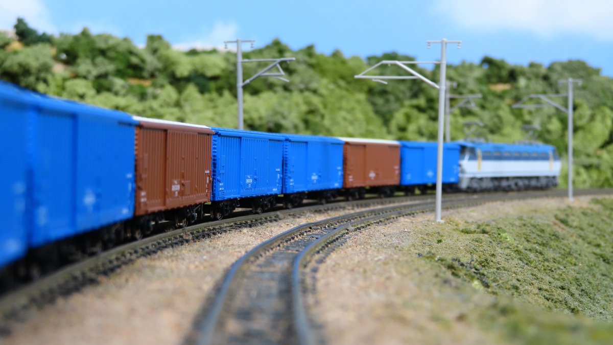 🟦🟦ワムハチで色遊び🟫🟦 ワム80000・ワム380000好評発売中です。紙