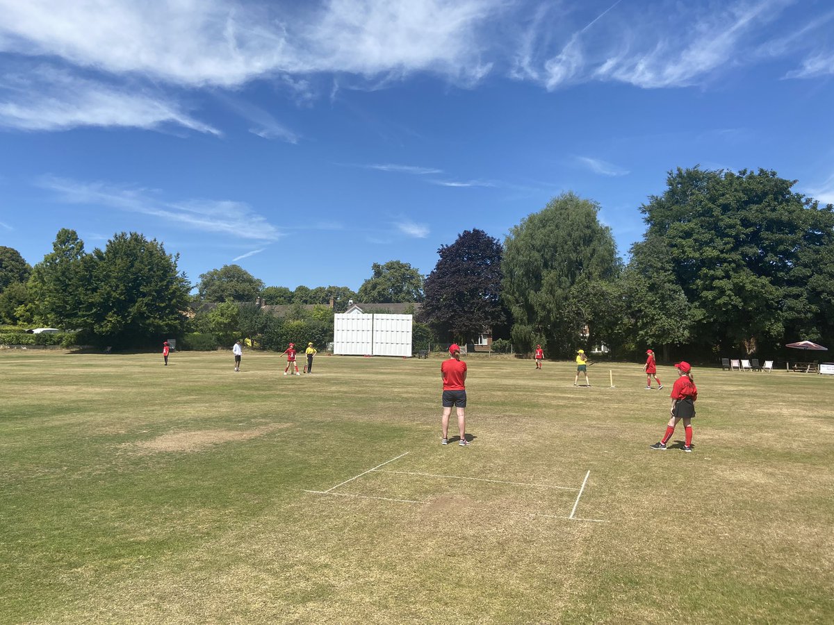 Amazing afternoon of cricket for the girls! We have two Arden teams competing to win! The ACES and the ALL STARS ⭐️ ⭐️