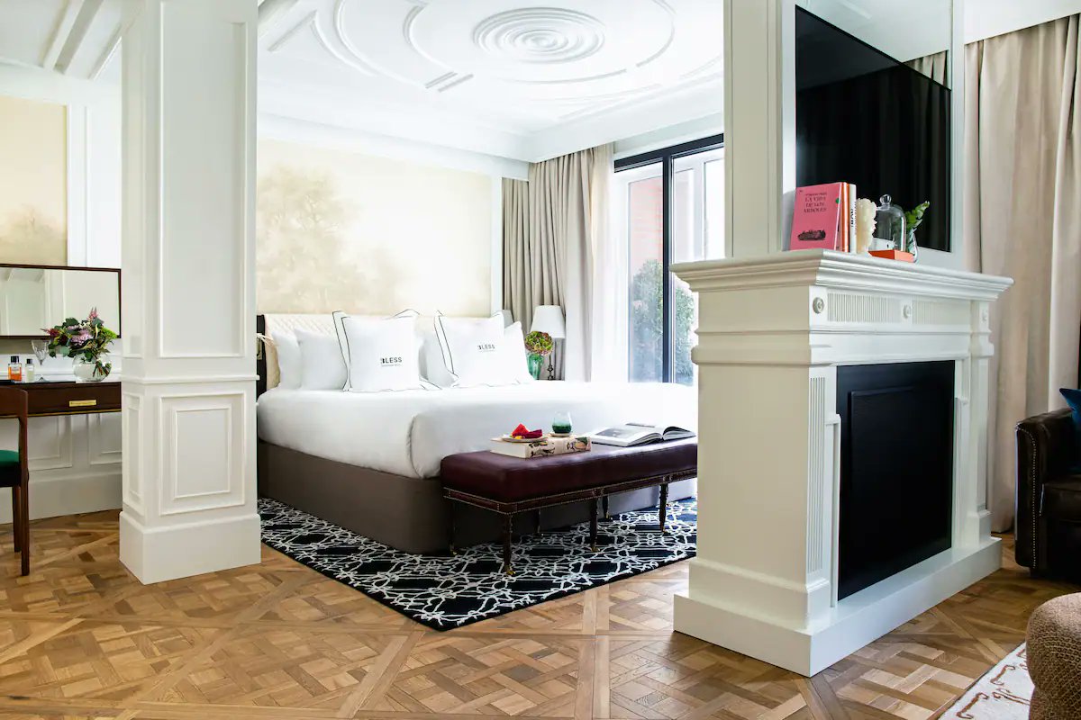 TheWorldsBestH1's tweet photo. The Top 25 Hotels In The World - From The Tripadvisor 2022 Travellers Choice Ratings: 10. BLESS Hotel Madrid, Madrid, Spain https://t.co/VN94eYTngF https://t.co/i6Cy0M4jBO