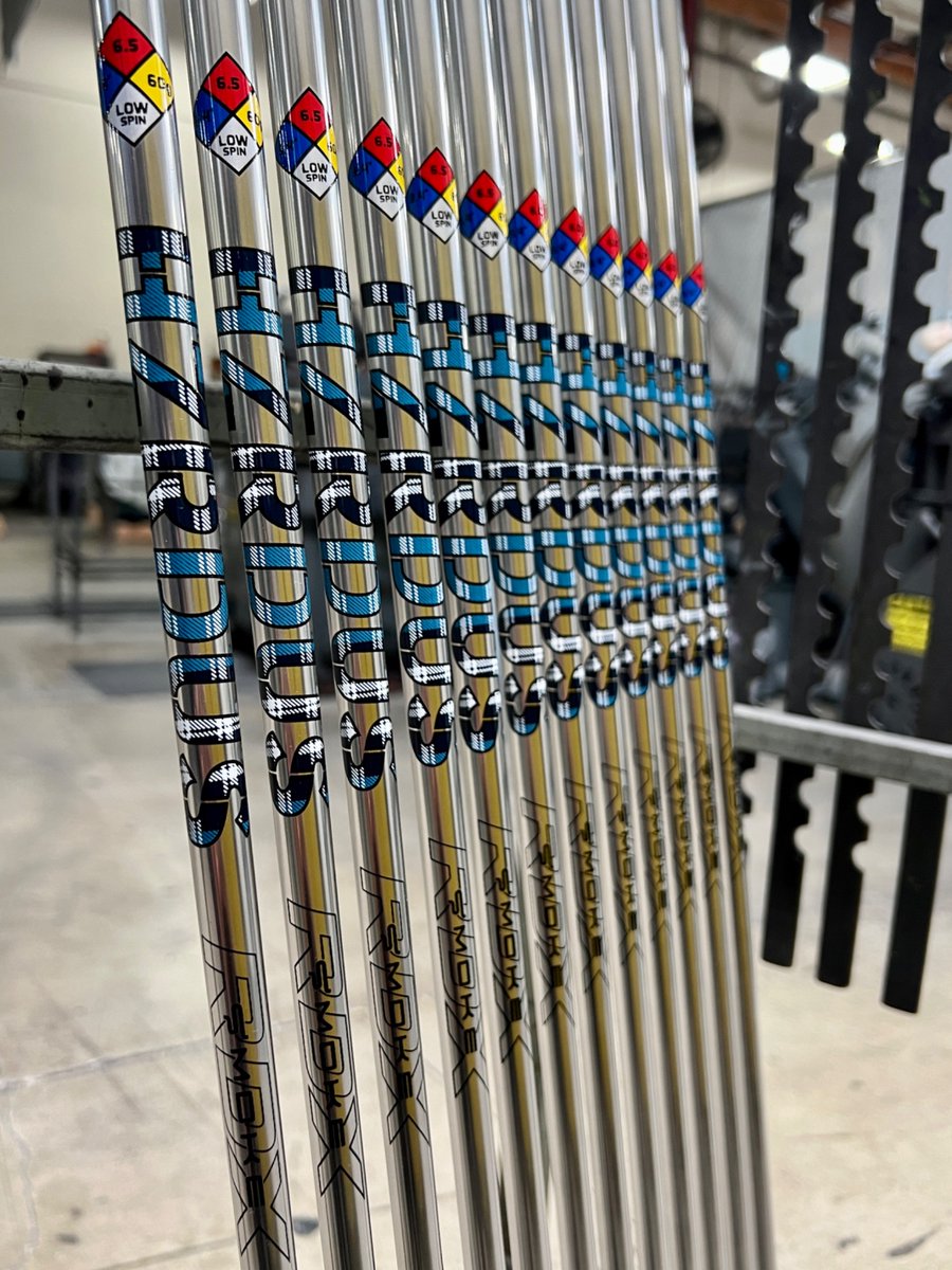 🐏 GIVEAWAY 🐏 In celebration of The 150th Open at the Old Course, St Andrews, the home of golf, you have a chance to win the next best thing to the Claret Jug. Enter to win an Open Championship-themed HZRDUS Smoke Blue RDX shaft. Like and RT this post to enter.