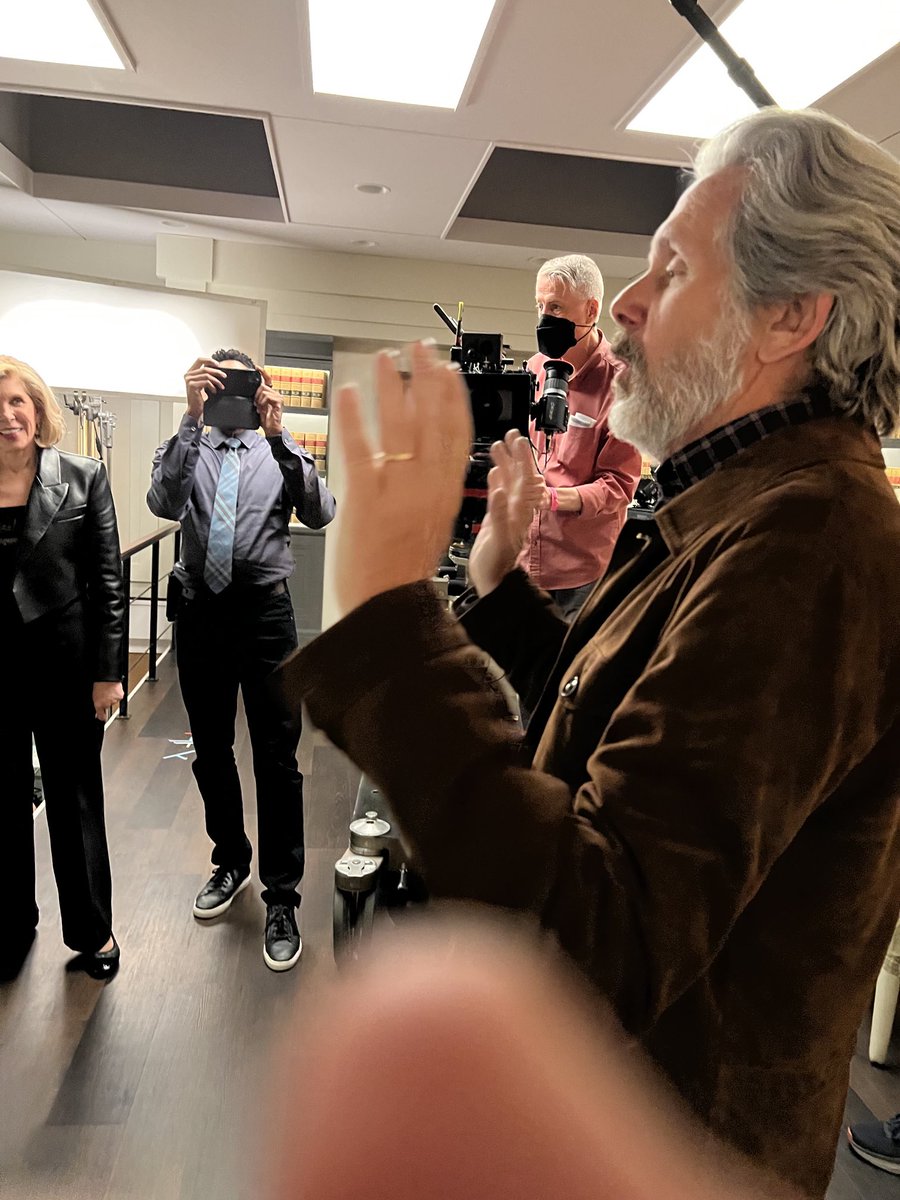 Robert King tweet media