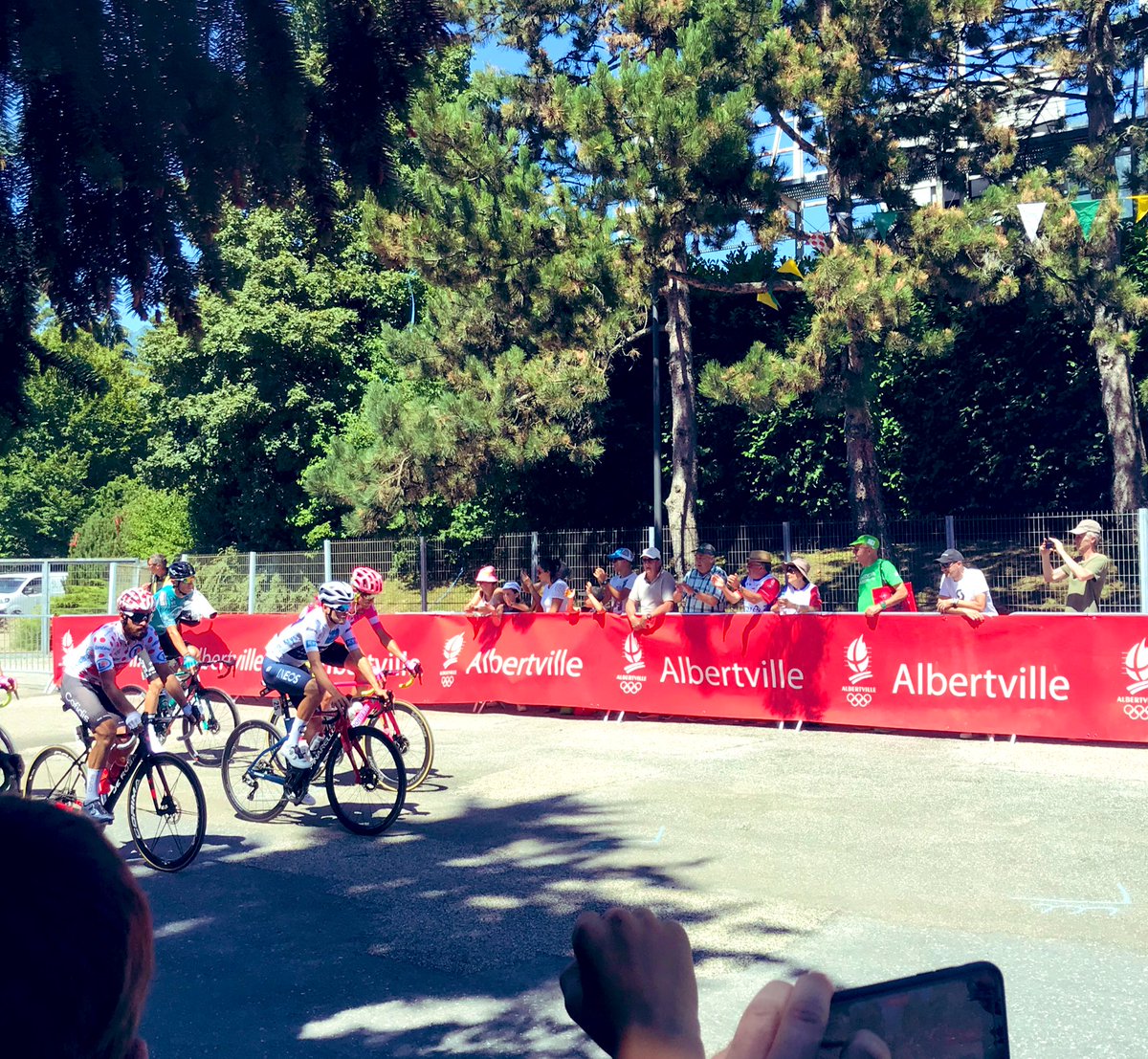 An exceptionally hard (and hot) day at the office for <a href="/LeTour/">Tour de France™</a> 🥵so nice getting to see departure in #Albertville &amp; <a href="/simongeschke/">Simon Geschke</a> in the mountain jersey 🤩 #galibier