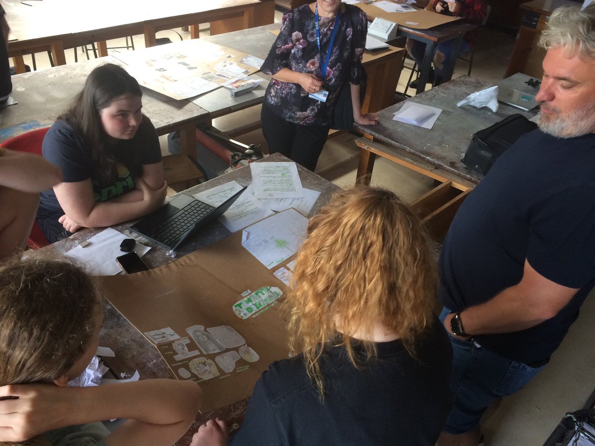 intofilm_cymru's tweet photo. A morning of pitching ideas to @arwelwjones from his Monday challenge, and looking at what the students can study in the future to help working in the Art Department. A fantastic 3rd day of Screenwork Cymru! @CyfarthfaHigh @PYD_ARTofficial @Greenfield_Sch @CCyffro https://t.co/UABVEdLLUm