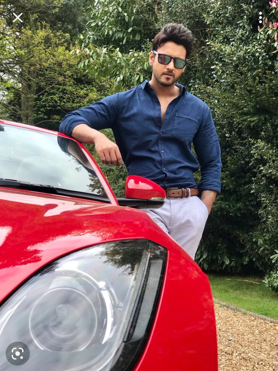 susweta_mondal's tweet photo. The Most Handsome #IshanChatterjee @Yash_Dasgupta 💙🔥
#4YearsOfFidaa
#4YearsOfIshan
@YashhD_FC https://t.co/b9zpZJL4E3